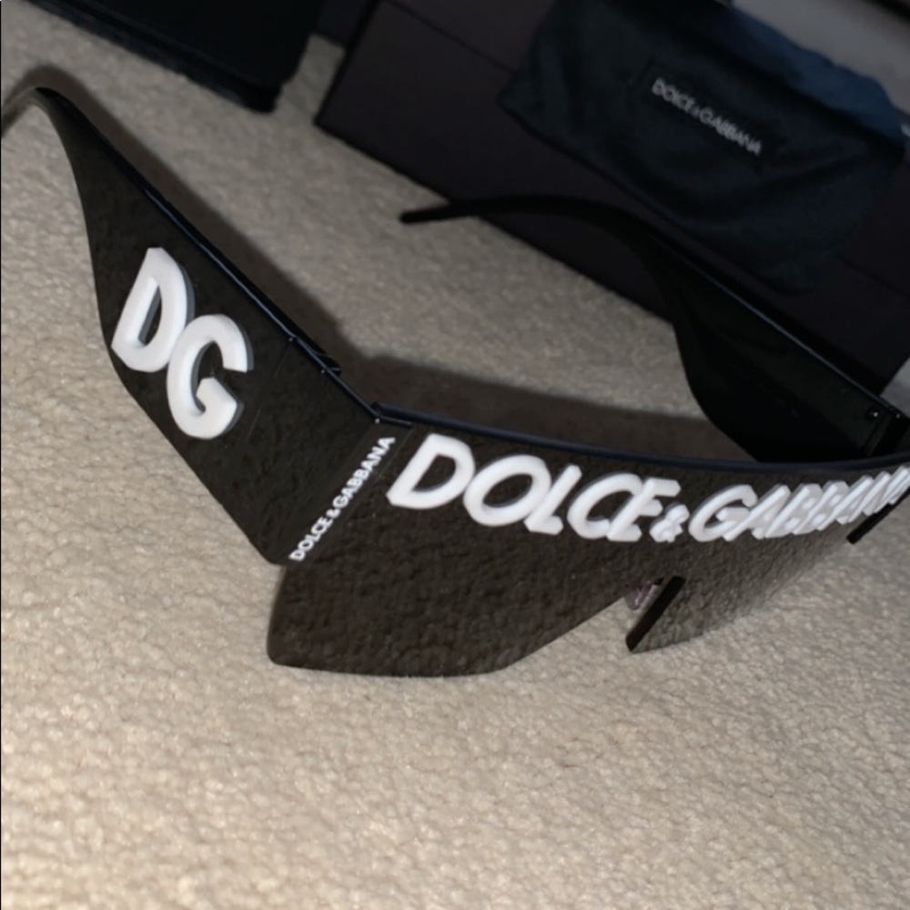 Sold - Picture 4 of 8